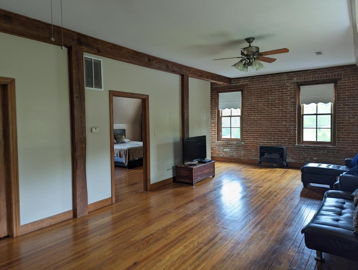 Arcadia Academy Bed & Breakfast Dış mekan fotoğraf