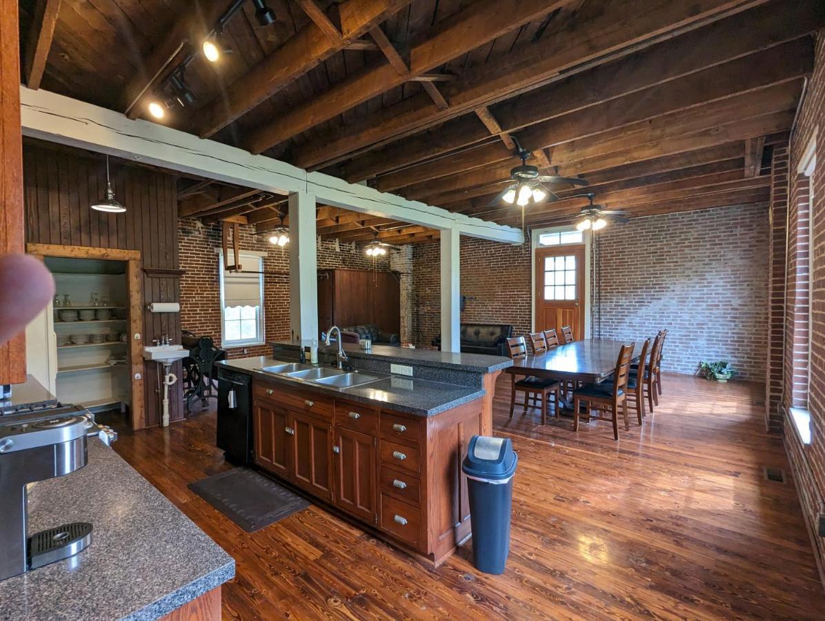 Arcadia Academy Bed & Breakfast Dış mekan fotoğraf
