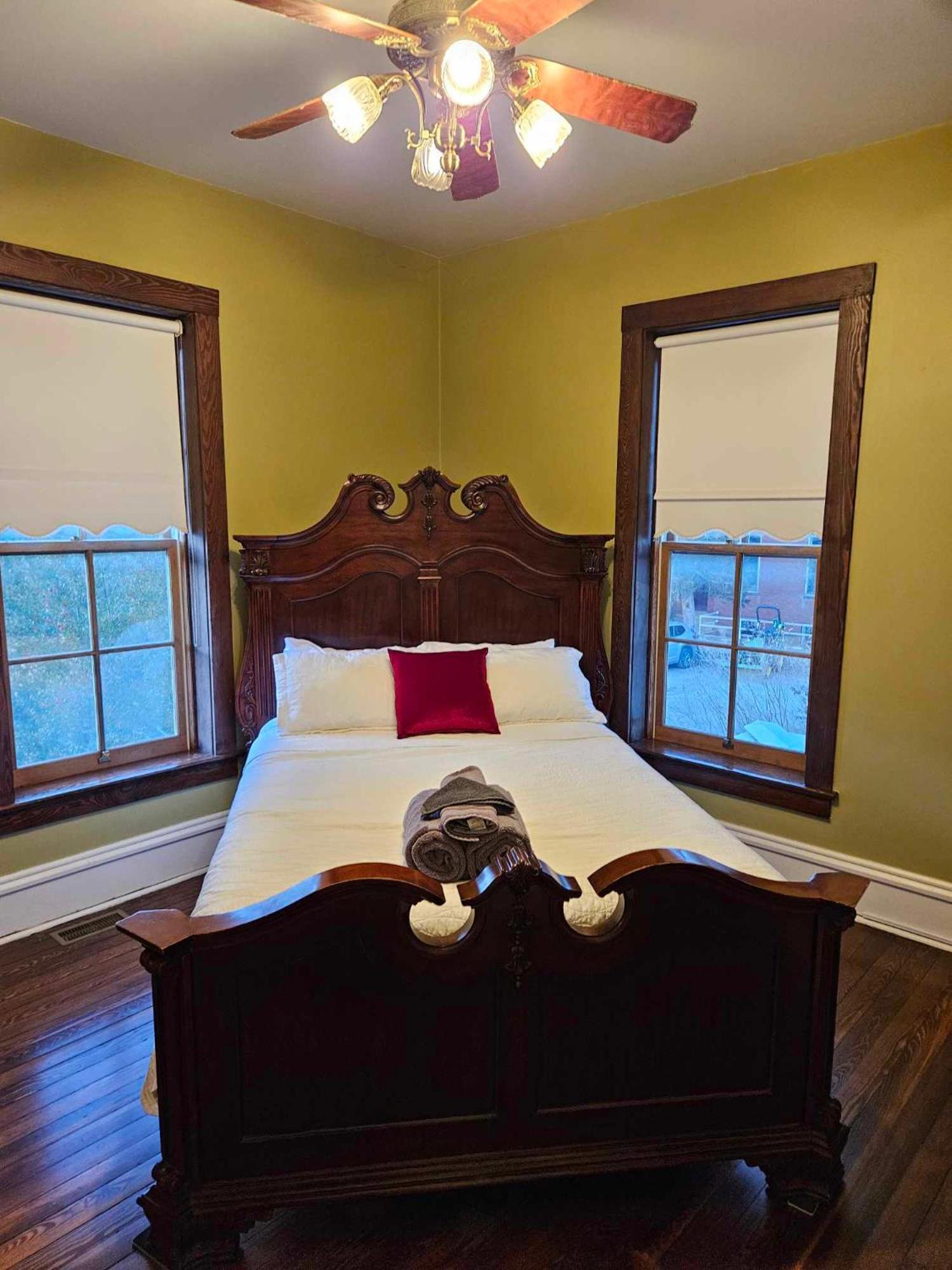 Arcadia Academy Bed & Breakfast Dış mekan fotoğraf
